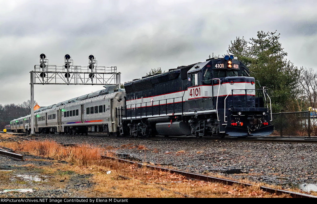 NJT 4101 on train 1159